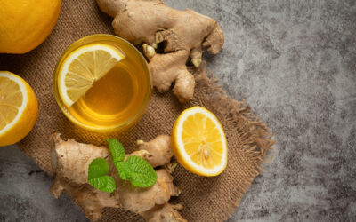 Përfitimet e pirjes së çajit me limon & xhinxher para gjumit