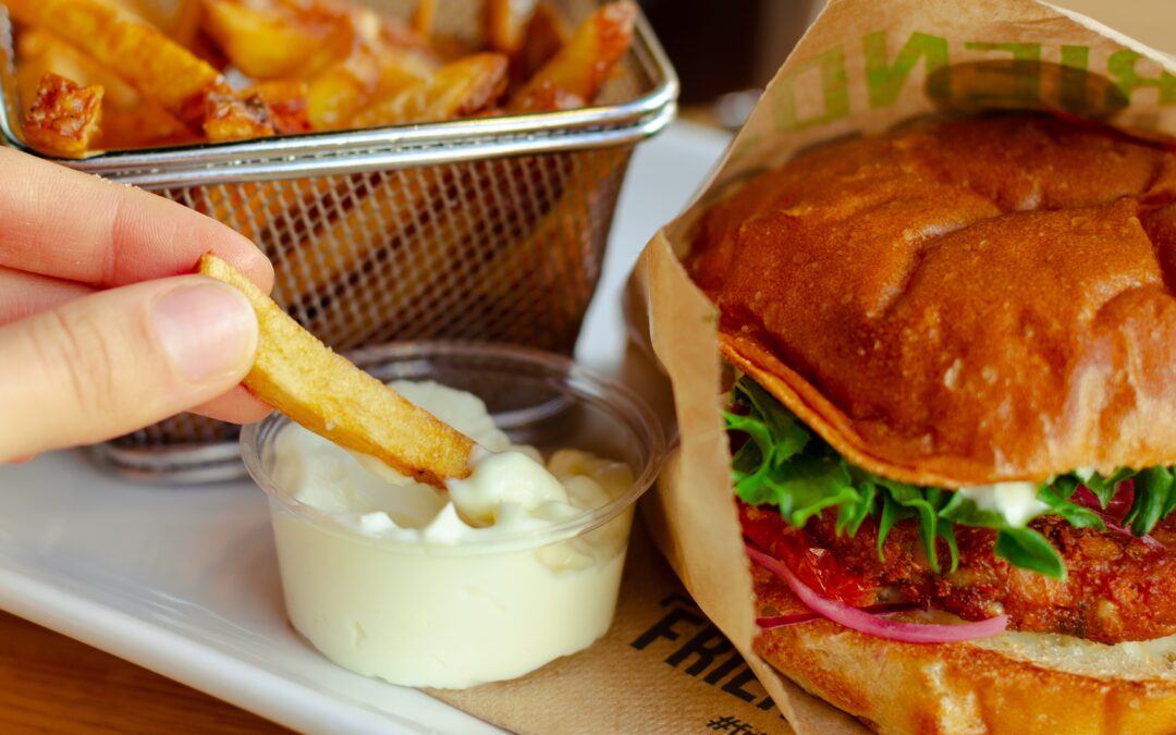 Ushqimet që mund të dobësojnë sistemin tuaj imunitar