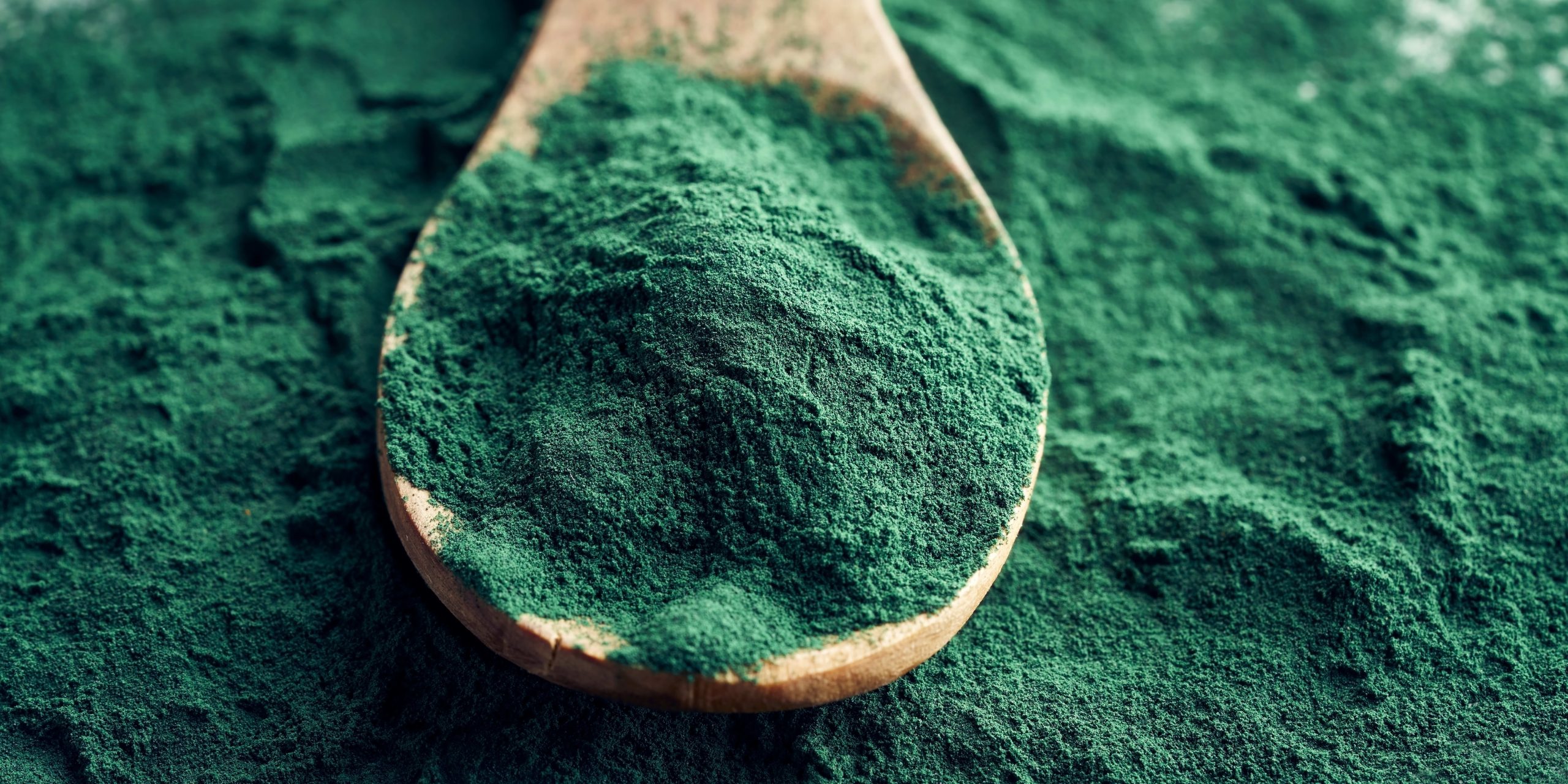 7 përfitimet shëndetësore të spirulinës